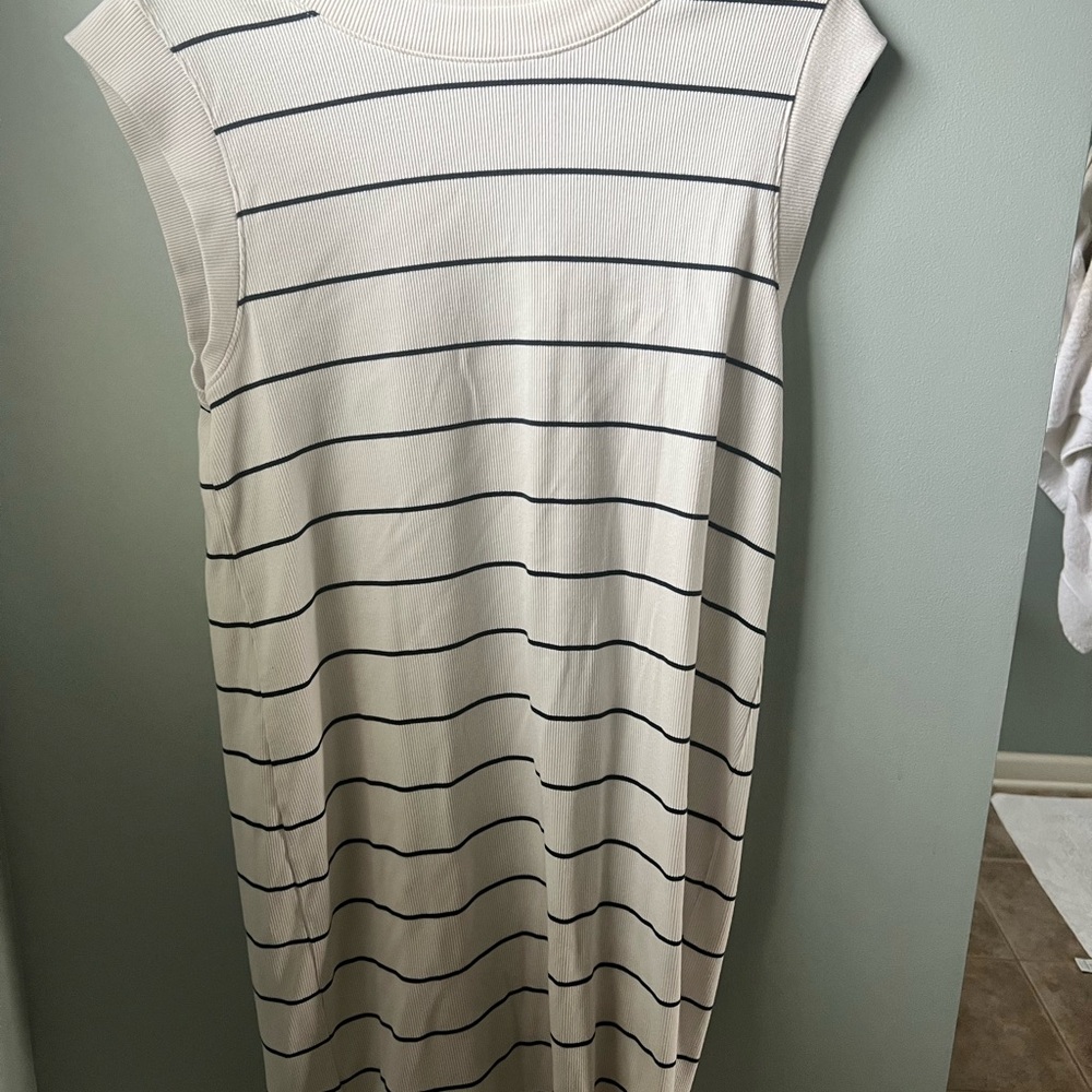 Striped Sleeveless Dress - White and Black